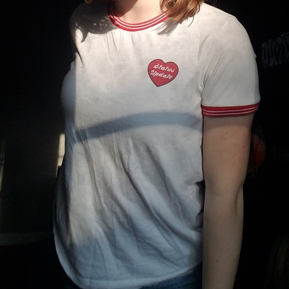 status update tee - Picture 1 of 2